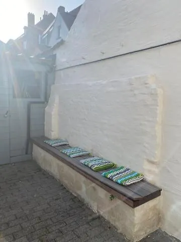 Homestay Brugges By Lot 4 Apartment